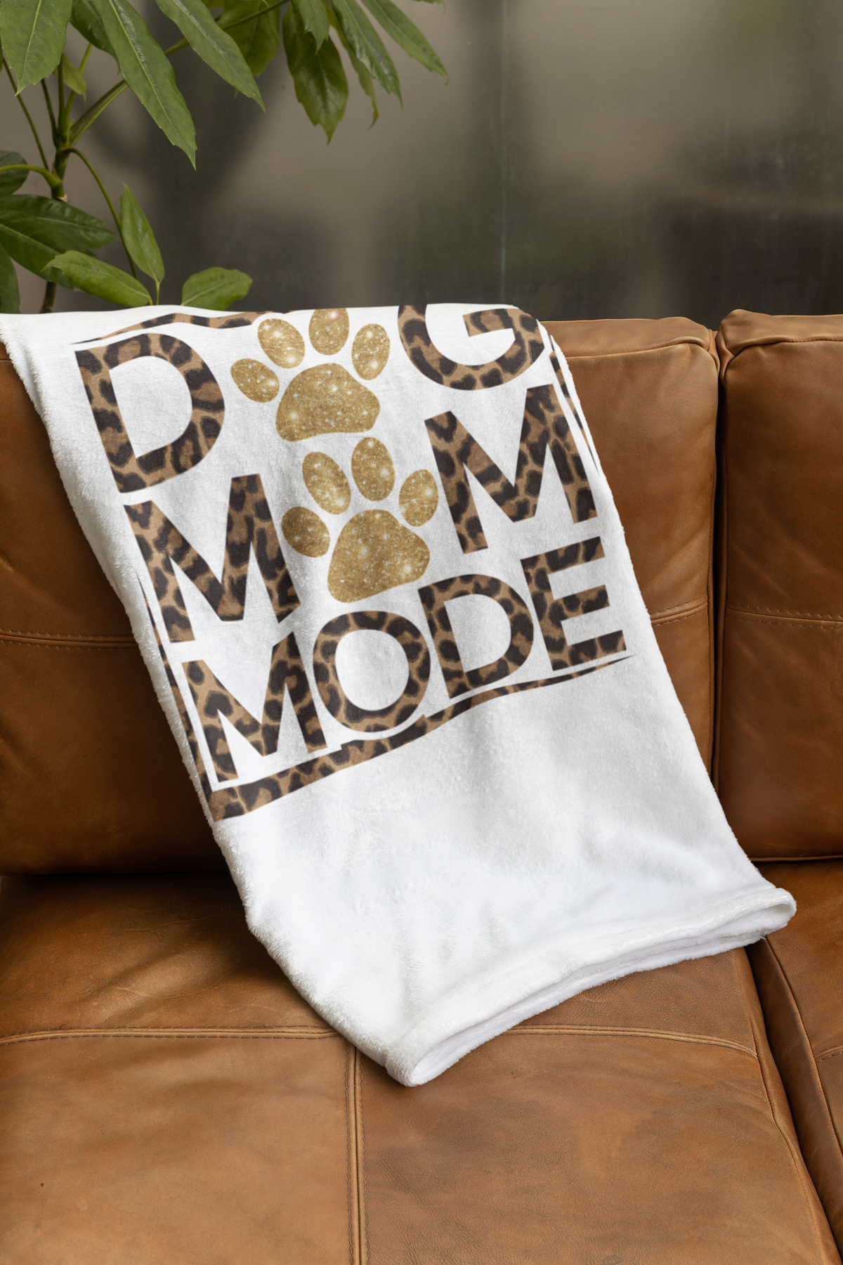 Dog Mom Mode Blanket – Cozy Gift for Shih Tzu & Dog Lovers